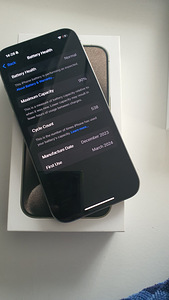 iPhone 15 pro 512gb (2 foto / 4)