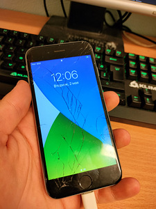 iPhone 6S 32 ГБ (5 фото из 5)