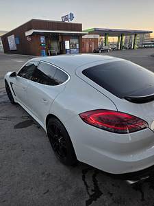 Porsche Panamera 4s ,2013,Facelift (4 foto / 9)
