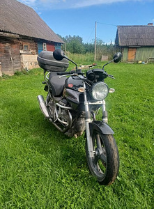 Moto Guzzi Breva 2006 (2 foto / 4)