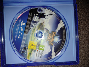 Диски на PS4 (4 фото из 5)
