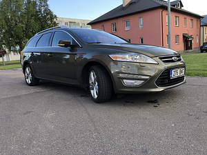 Ford Mondeo 2011 (3 foto / 14)