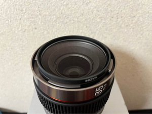 Objektiiv Samyang V-AF 35mm T1.9 FE Sony E + Hoya MKII (2 foto / 4)