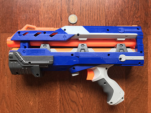 Nerf püssid, viis erinevat, korraga 5tk. (7 foto / 10)
