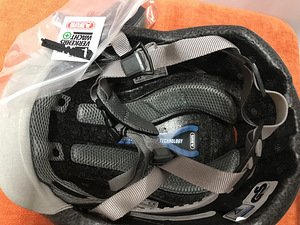 Jalgrattakiiver ABUS 51-55cm UUS! (9 foto / 10)