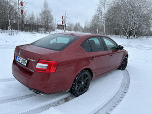 Škoda Octavia VRS 2.0 (9 foto / 15)