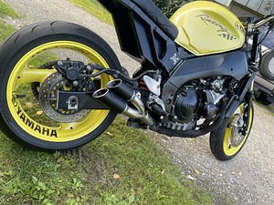 Yamaha Yzf600 R / Thundercat (4 foto / 9)
