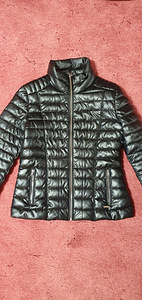 Guess куртка для девочки 152-158 (2 фото из 5)