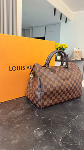 Оригинальная Louis Vuitton Speedy 30 Damier Ebene (1 фото из 5)