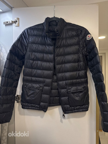 Moncler sulejope ( size 1) nagu uus, paar korda seljas olnud