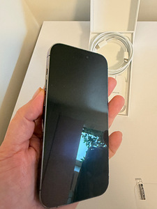 iPhone 14 Pro 256 ГБ (7 фото из 7)
