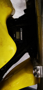 Кросс мотоцикл Suzuki RM 85 (5 фото из 5)