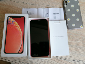iPhone Xr 64g (2 foto / 3)
