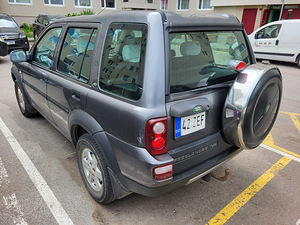 LAND ROVER FREELANDER 2.0 D (7 foto / 7)