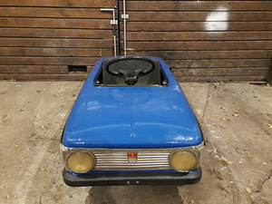 Müüa pedaalauto Moskvitš (2 foto / 5)