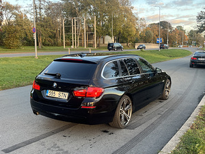 BMW 530XD (3 foto / 8)