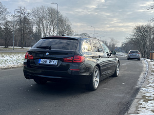 BMW 530 Xdrive (3 foto / 13)