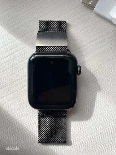 Apple Watch 6 LTE 44 мм космический серый - умные часы (фото #3)