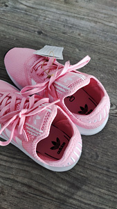 Новые кроссовки ADIDAS р.33,5(21,5) (4 фото из 10)