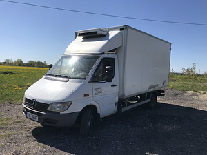 Mercedes- Benz sprinter 2.2cdi Külmik 92kw furgoon (4 foto / 9)