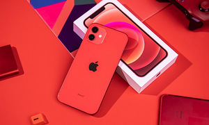iPhone 12 RED 128 gb (3 foto / 3)
