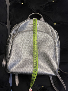 Michael kors seljakott. (6 foto / 10)