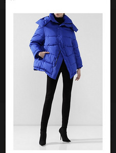 Balenciaga пуховик оригинал. (7 фото из 7)