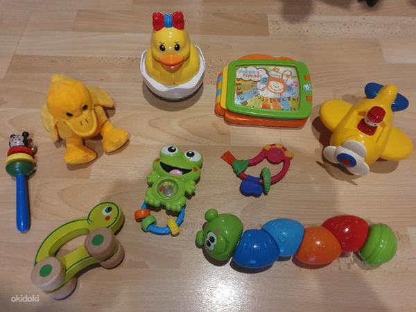 Разивающие игрушки для возраста 0-1 (фото #1)