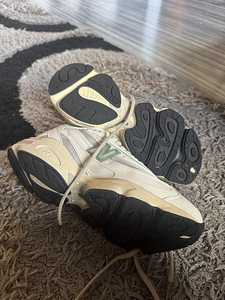 NEW BALANCE 1000 SNEAKERS Vabaajajalatsid Suurus 39 (5 foto / 6)