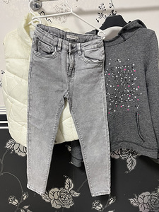 Vest ja teksad s.140/146 (4 foto / 8)