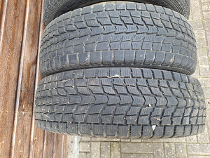 Dunlop lamellrehvid 225/65 R17 (3 foto / 10)