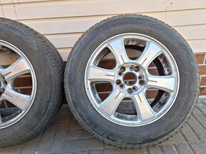 Литые диски R15 6.5J + шины 195/65 R15 (1 фото из 10)