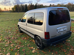 Пежо Партнер 2.0 HDI 66кВт (3 фото из 7)