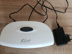 KISS geelitehnoloogia UV-lamp (1 foto / 2)
