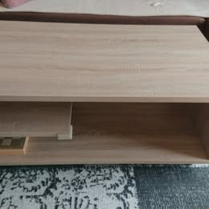 Журнальный столик (1 фото из 3)