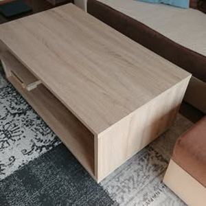Журнальный столик (2 фото из 3)