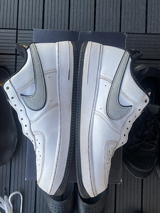 Nike Air Force 1 ja Nike Running Shoes (42.5) Mõlemad (4 foto / 6)