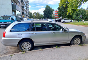 Rover 75 (4 фото из 11)