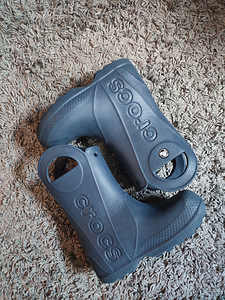 Crocs (1 фото из 1)