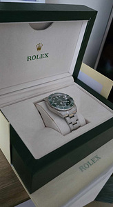 Uued meeste käekellad Rolex Submariner "Hulk" (3 foto / 5)