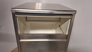 Jäämasin Metos CB425A
