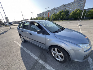 Ford focus 1.6 TD (5 foto / 10)