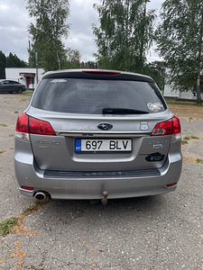 Subaru Legacy 2.0 AWD. Diisel (4 foto / 12)