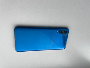 Samsung Galaxy A50 128 ГБ (4 фото из 8)