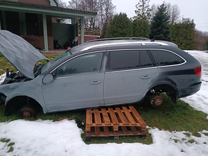 Skoda Superb II Müün sellises seisukorras nagu pildil (4 foto / 7)