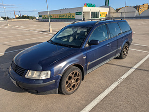 Volkswagen Passat B5 1.9 66kw Variant (2 foto / 12)