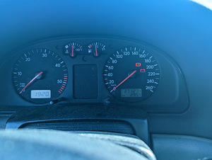 Volkswagen Passat B5 1.9 66kw Variant (8 foto / 12)