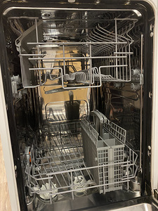 Electroluxi nõudepesumasin (5 foto / 6)