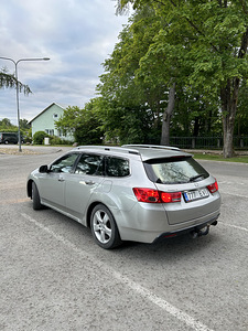 Honda Accord 2.0 115kW, 2009 (6 foto / 11)