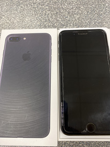 iPhone 7 plus (1 foto / 2)